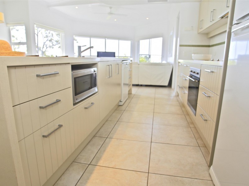 19/1 Picture Point Cres, Noosa Heads QLD 4567