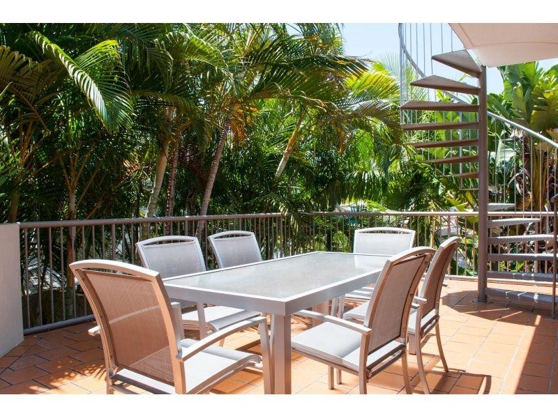 6/140 Noosa Parade, Noosaville QLD 4566