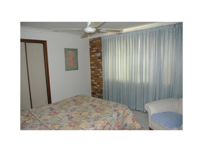 16 Esplanade, Tin Can Bay QLD 4580