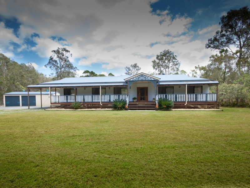 49 Carriage Way, Cooroibah QLD 4565