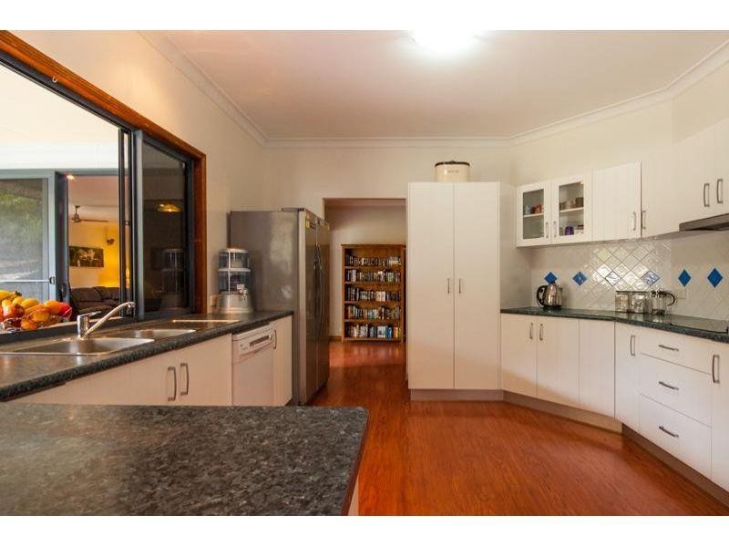 49 Carriage Way, Cooroibah QLD 4565