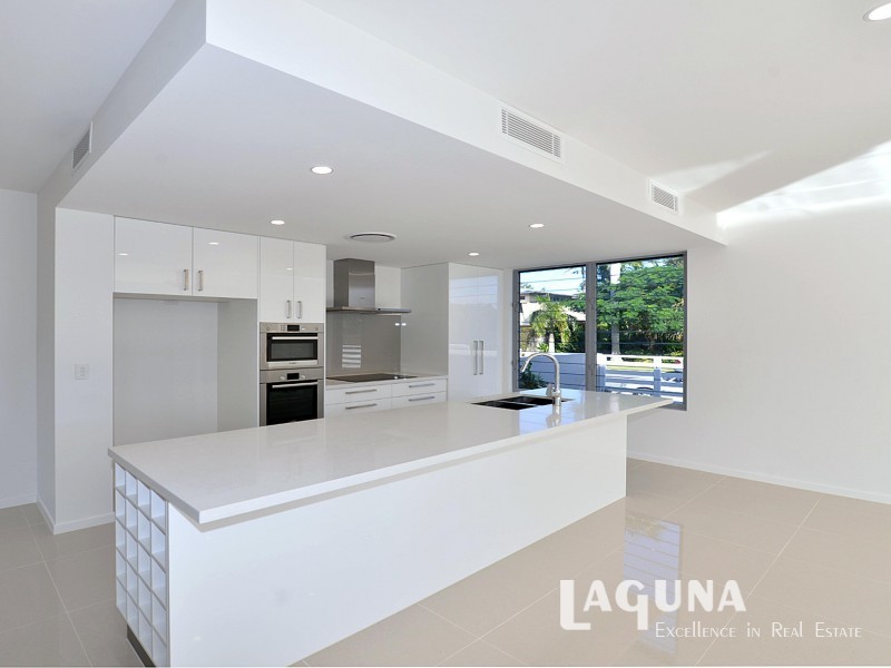 41 Elizabeth St, Noosaville QLD 4566