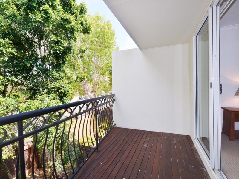 7/1 Beacon Court, Sunrise Beach QLD 4567