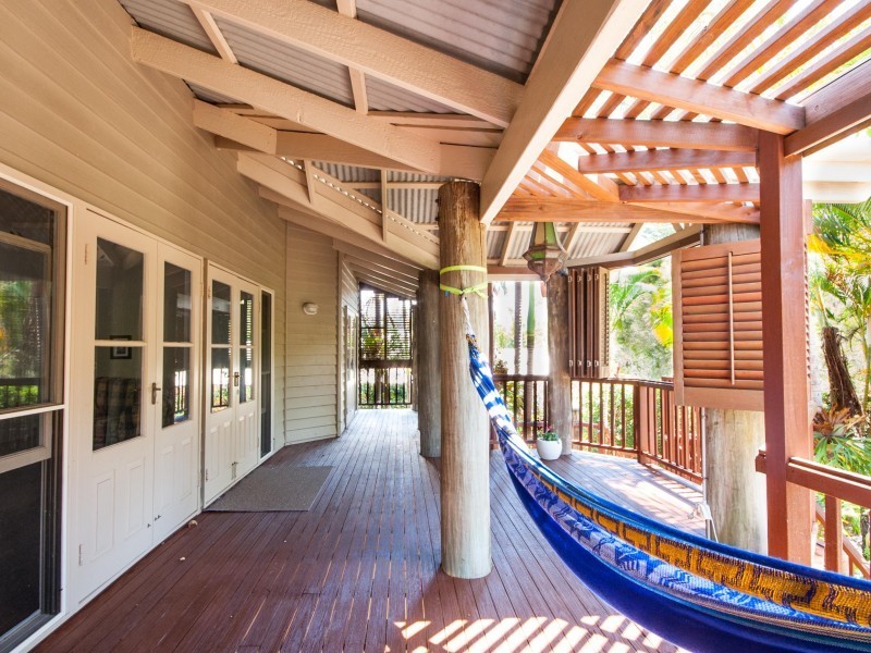 95 Lake Weyba Drive, Noosaville QLD 4566