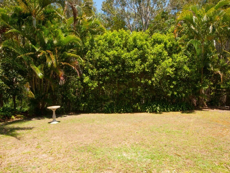 95 Lake Weyba Drive, Noosaville QLD 4566