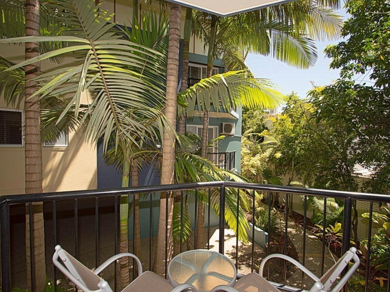 8&9/9 Albert Street, Noosaville QLD 4566