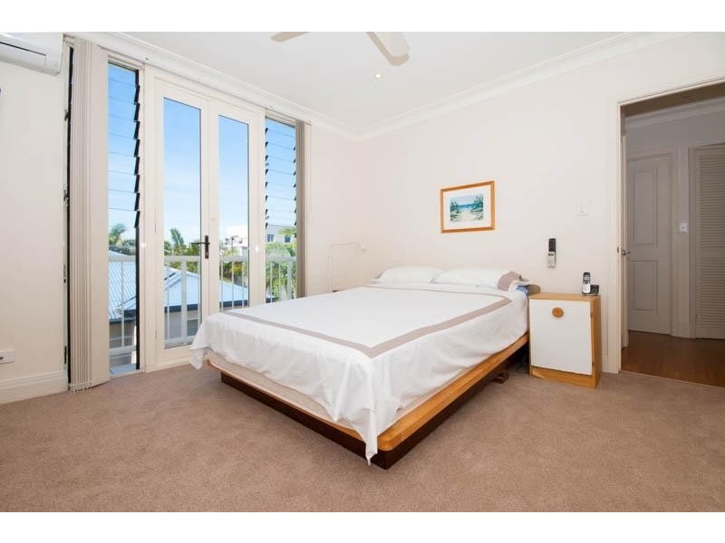 1/59 Elizabeth Street, Noosaville QLD 4566