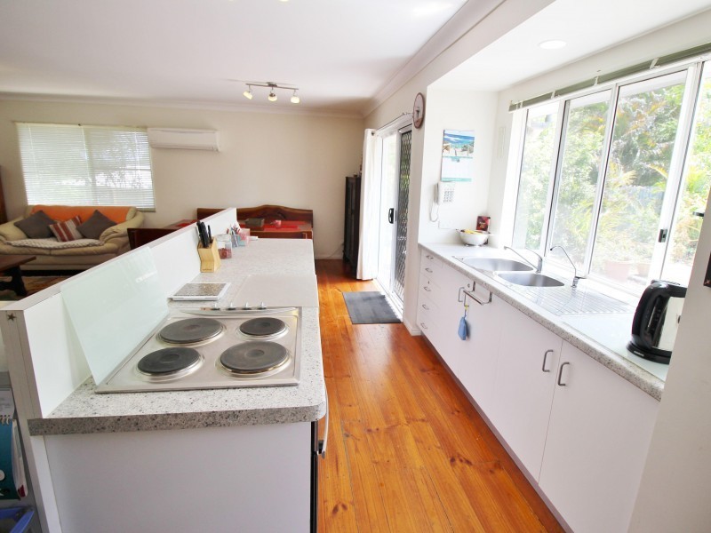 5 Katies Lane, Greens Creek QLD 4570