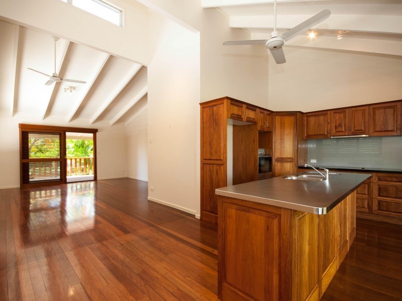 5 Lake View Drive, Tewantin QLD 4565