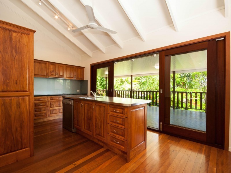 5 Lake View Drive, Tewantin QLD 4565