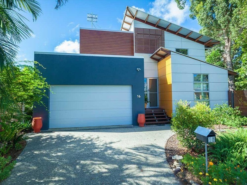 16 Woongar Street, Boreen Point QLD 4565