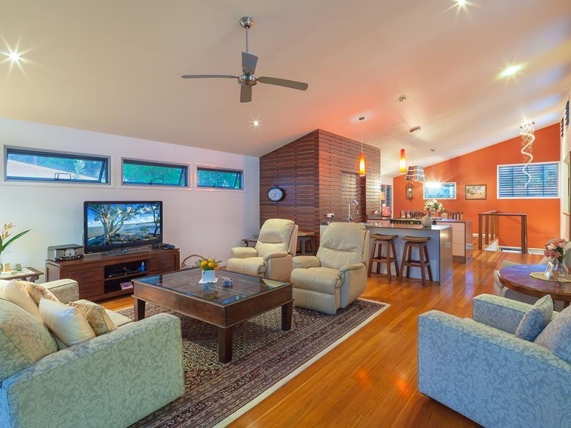 16 Woongar Street, Boreen Point QLD 4565