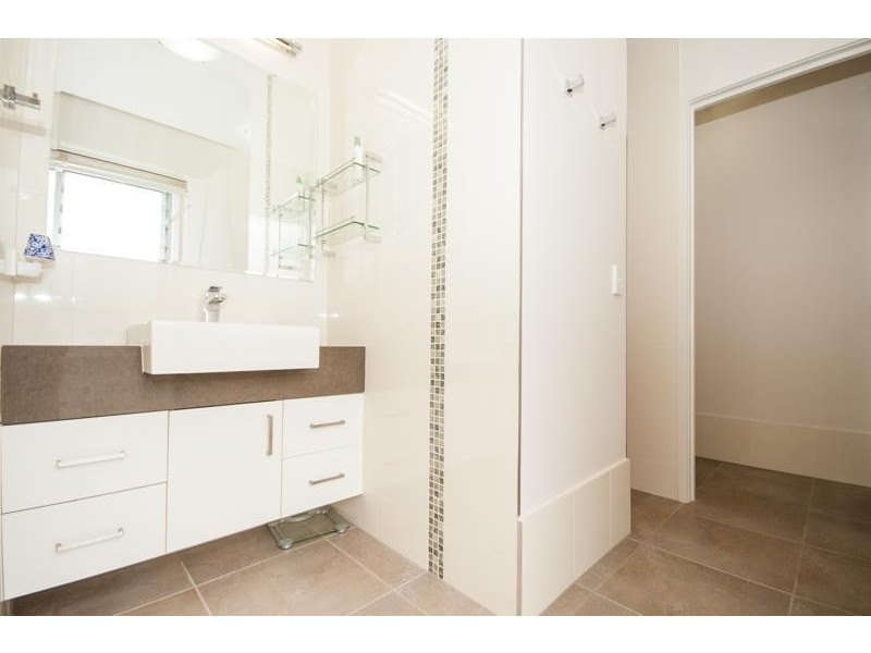 16 Woongar Street, Boreen Point QLD 4565