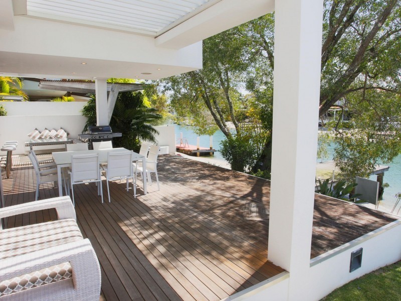 13 Wyuna Drive, Noosa Heads QLD 4567