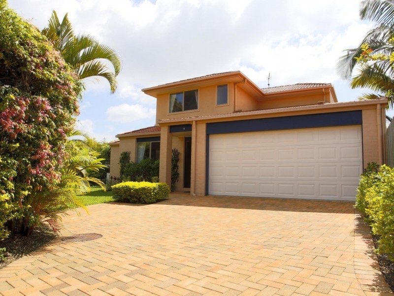 9/5 Riverstone Court, Tewantin QLD 4565