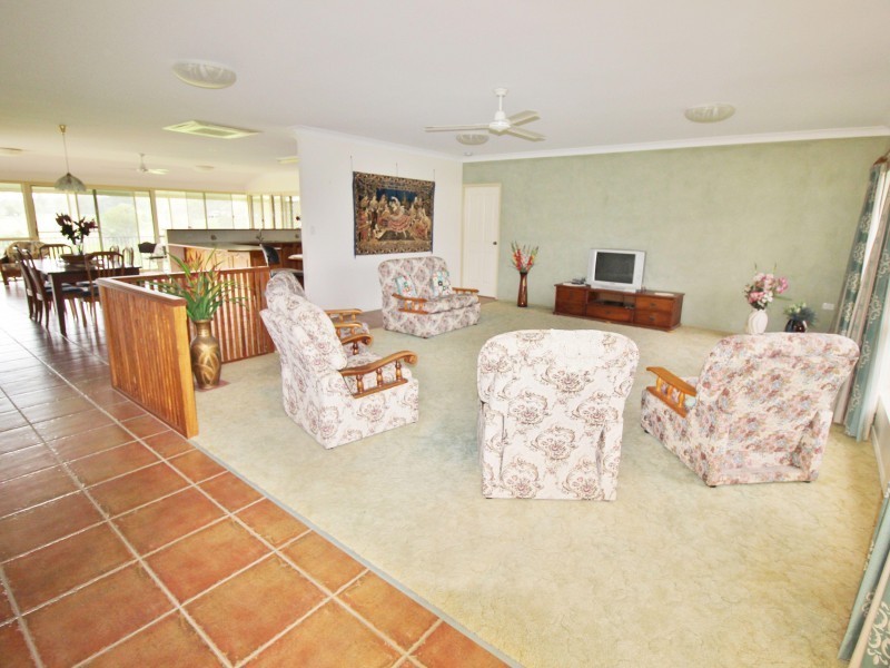 33 Roselea Road, Southside QLD 4570