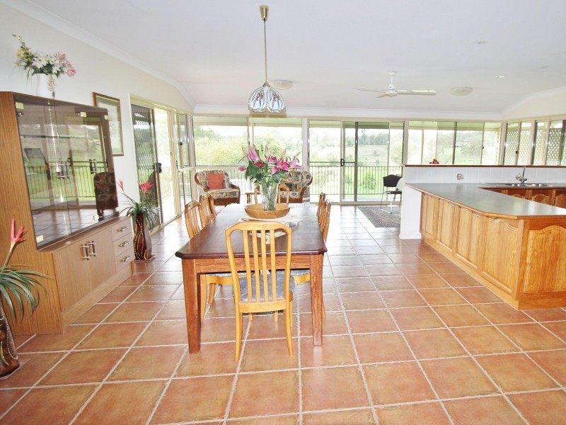 33 Roselea Road, Southside QLD 4570