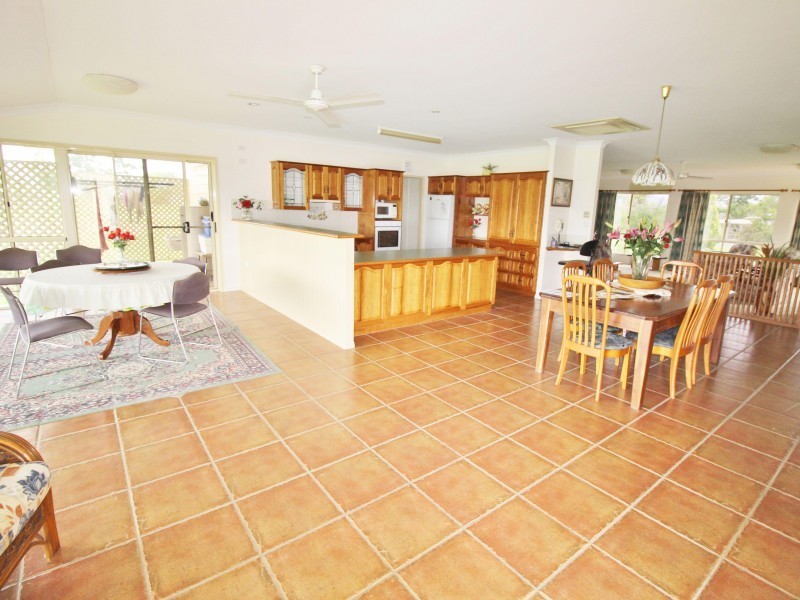 33 Roselea Road, Southside QLD 4570