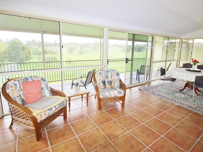 33 Roselea Road, Southside QLD 4570