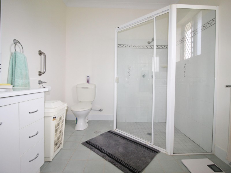 33 Roselea Road, Southside QLD 4570