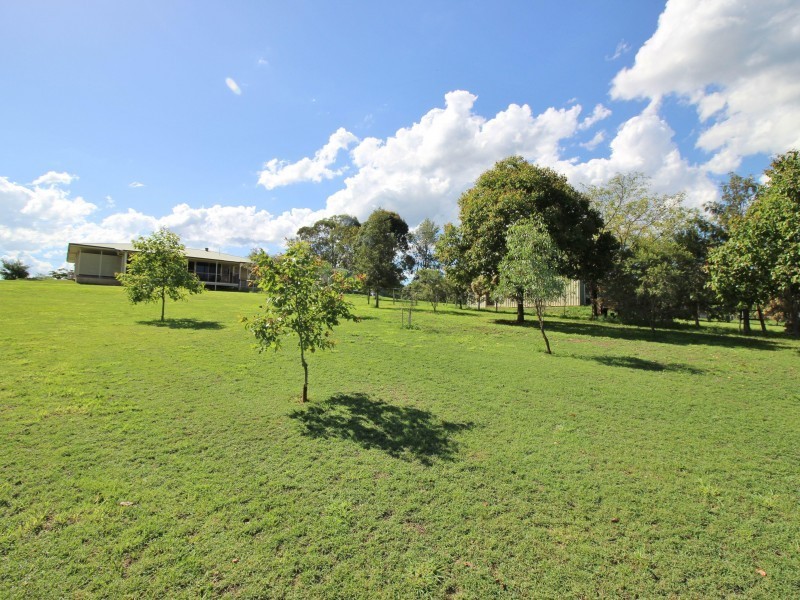 33 Roselea Road, Southside QLD 4570