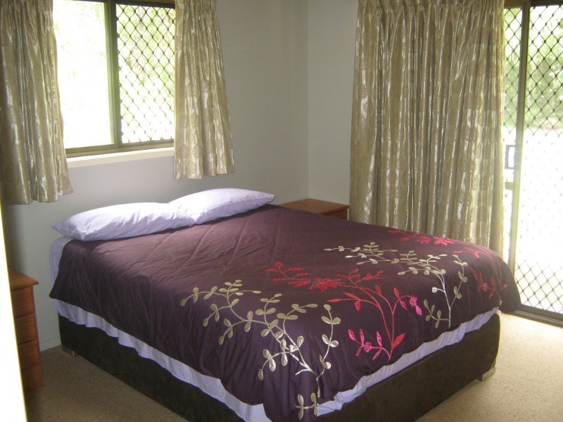 18 Gleneagles Drive, Tewantin QLD 4565