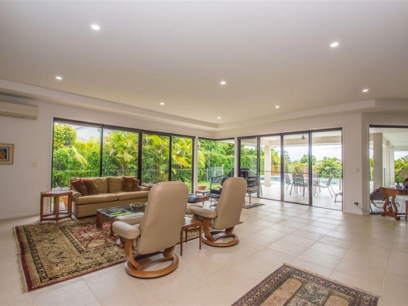 8 Nugan Court, Tewantin QLD 4565