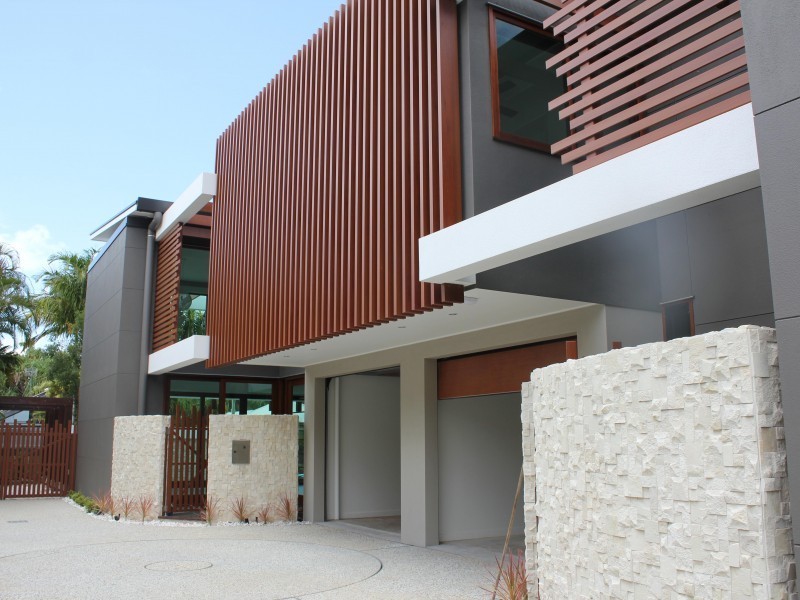 1 & 2/12 Howard Street, Noosaville QLD 4566