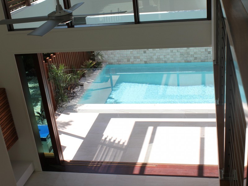 1 & 2/12 Howard Street, Noosaville QLD 4566