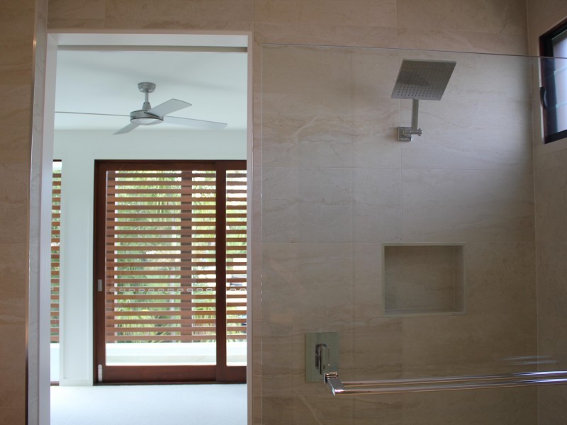 1 & 2/12 Howard Street, Noosaville QLD 4566