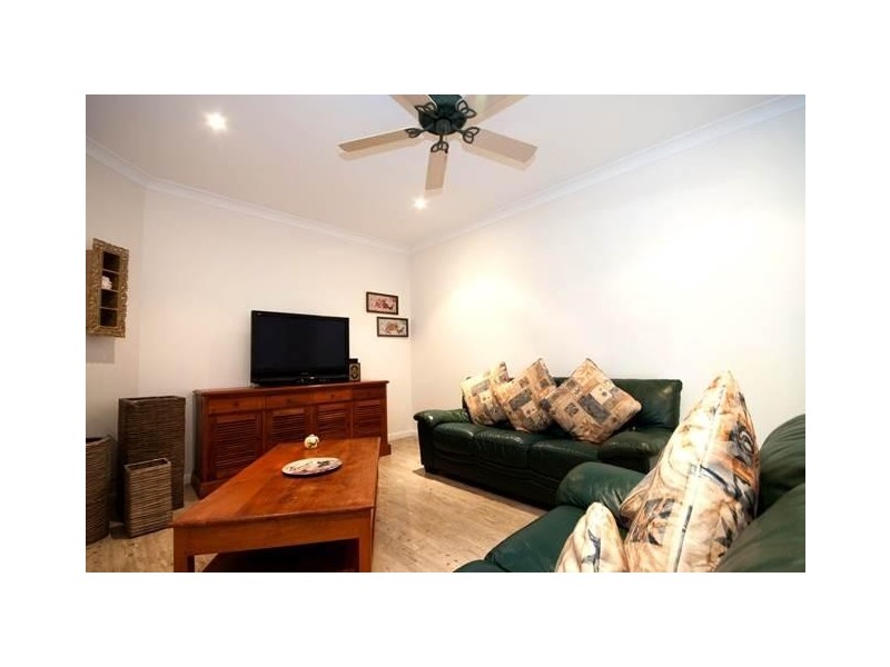 1 Burgess Drive, Tewantin QLD 4565