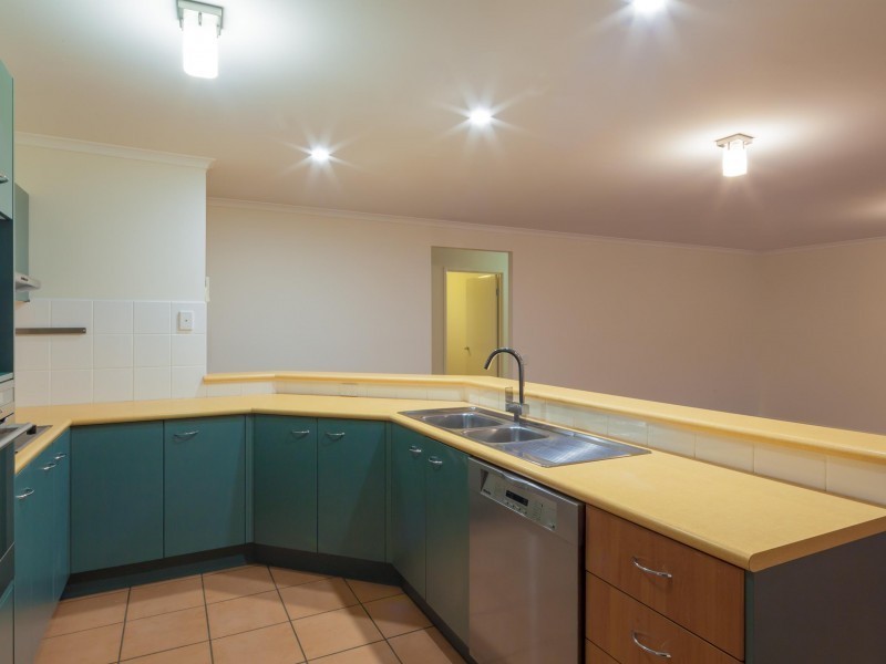 21 Stormbird Dr, Noosa Heads QLD 4567