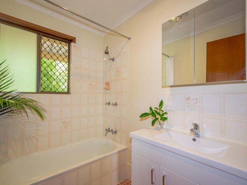 5 River Road, Tewantin QLD 4565