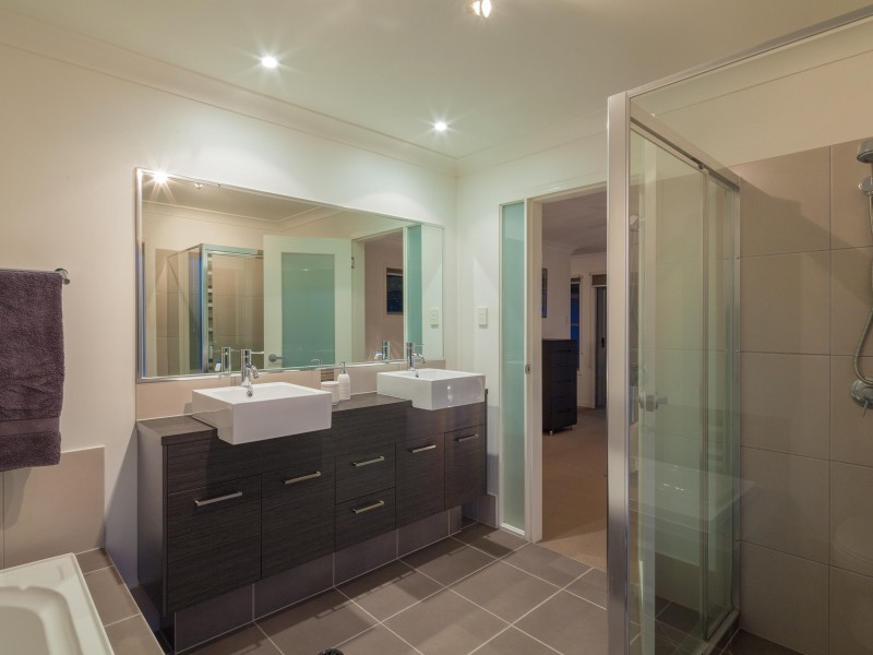 72 Moorindil Street, Tewantin QLD 4565