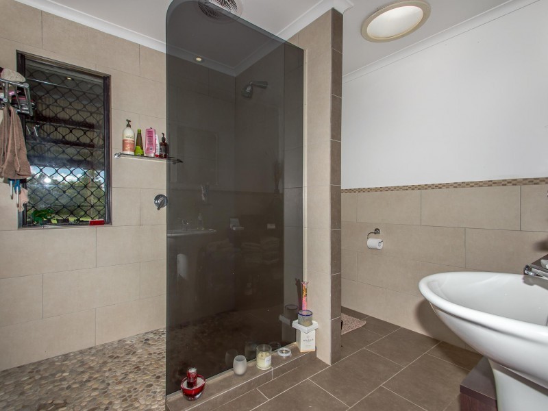 10 Cootharaba Downs Road, Cootharaba QLD 4565