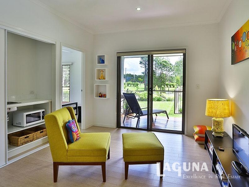 43 Highland Drive, Lake Macdonald QLD 4563