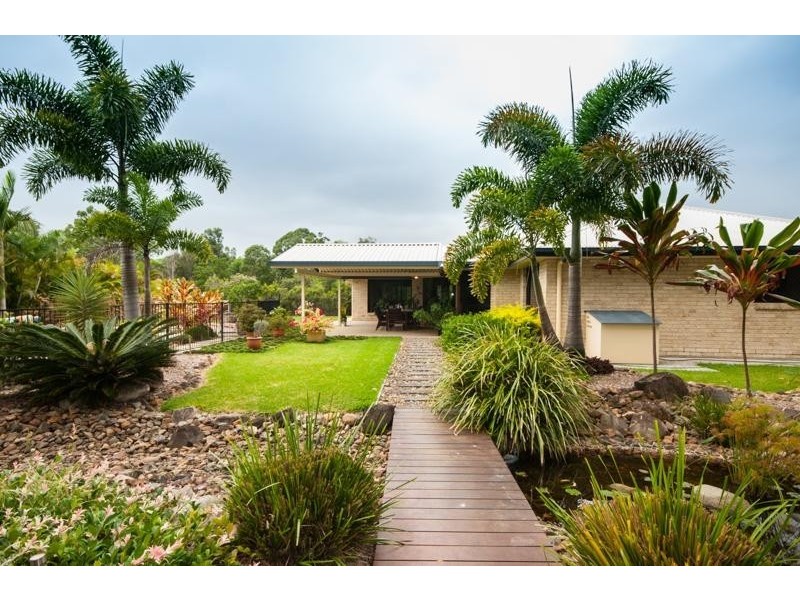 62 Coolah Place, Cooroibah QLD 4565