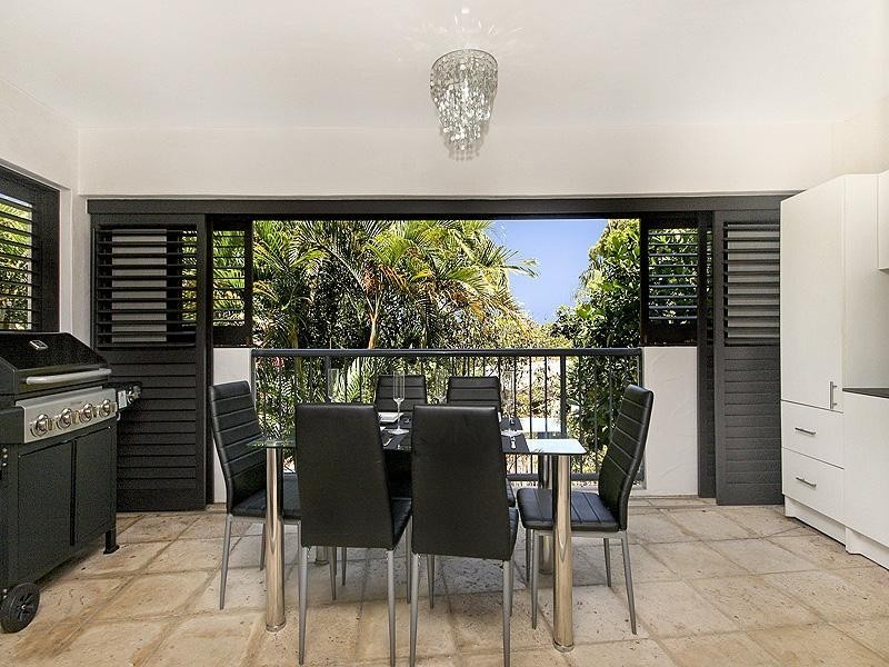 209/16 Noosa Drive, Noosa Heads QLD 4567