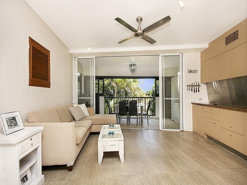 209/16 Noosa Drive, Noosa Heads QLD 4567