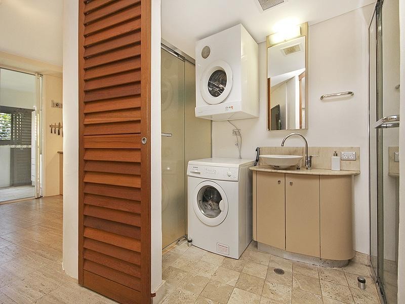 209/16 Noosa Drive, Noosa Heads QLD 4567