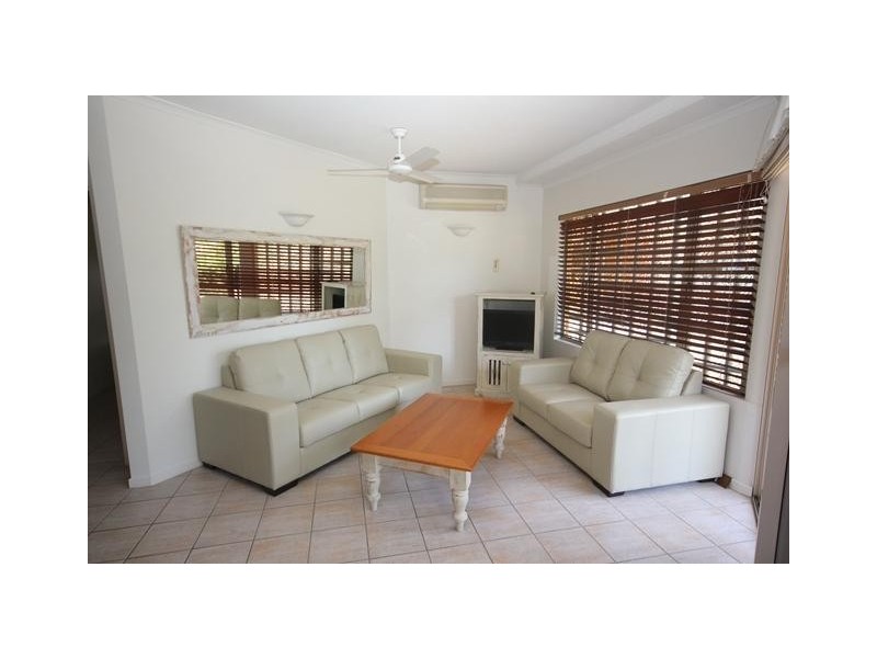 6/169 Gympie Terrace, Noosaville QLD 4566