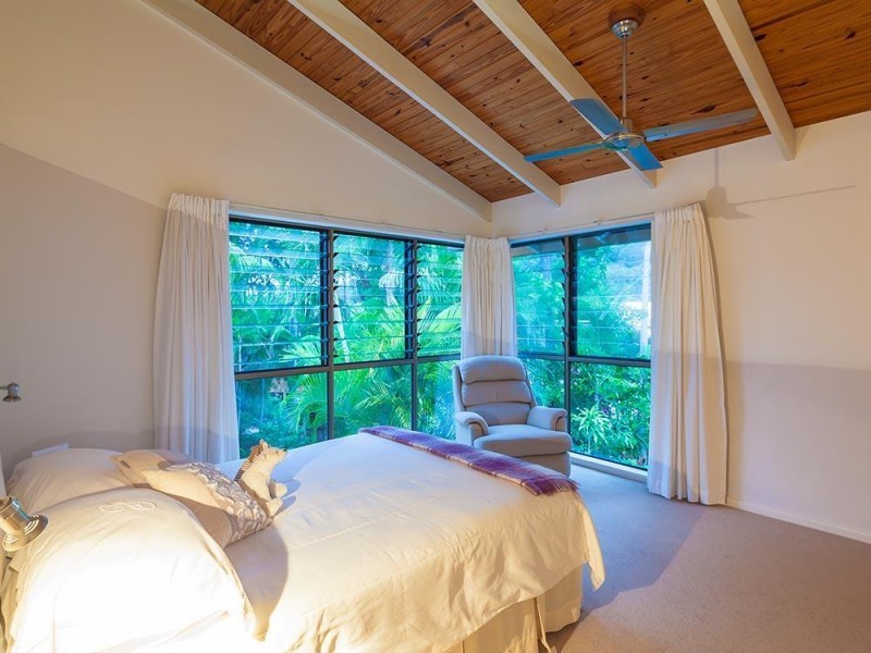 20 Angler Street, Noosa Heads QLD 4567