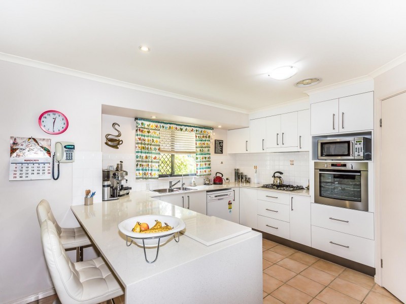 33 Coral Fern Drive, Cooroibah QLD 4565
