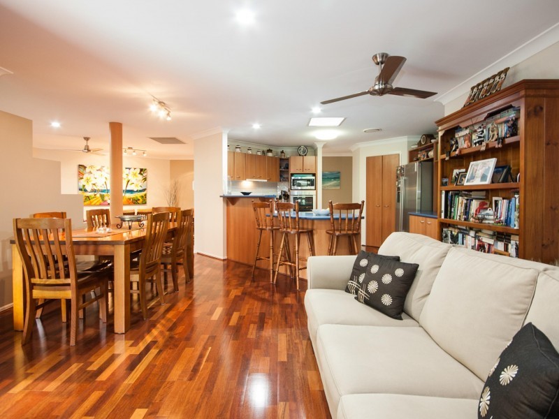 39 Burgess Drive, Tewantin QLD 4565