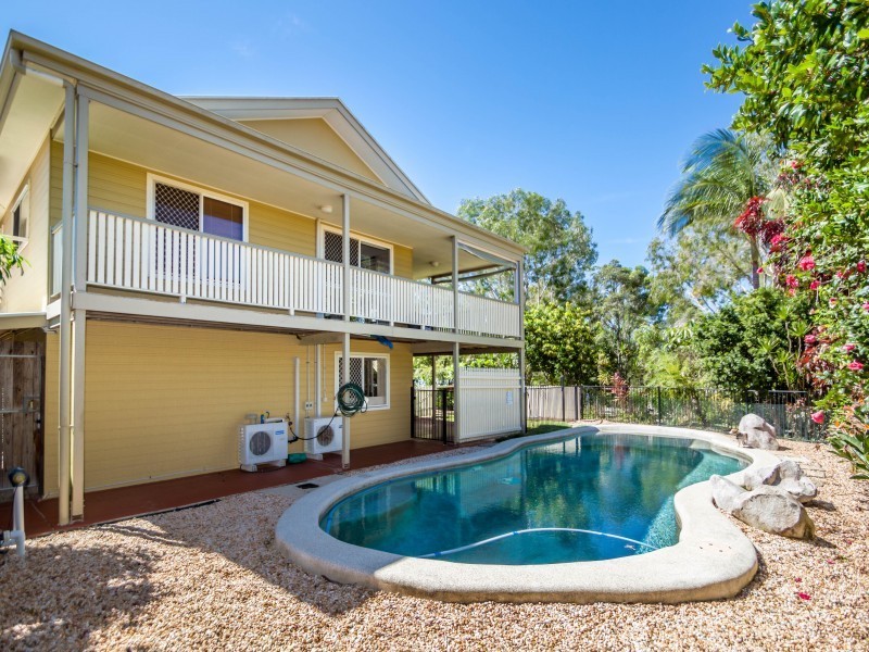 1 Richardson Court, Tewantin QLD 4565