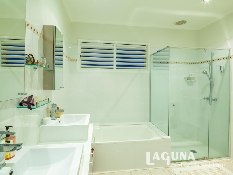 33 Morning Glory Drive, Cooroibah QLD 4565