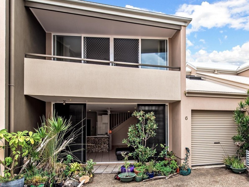 6/3 Advance Place, Sunrise Beach QLD 4567