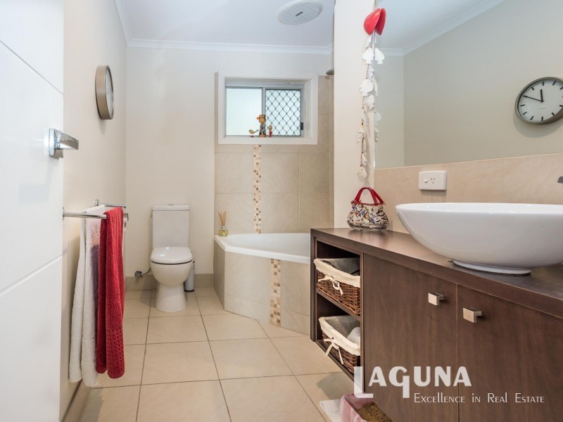 5 Tait Street, Tewantin QLD 4565