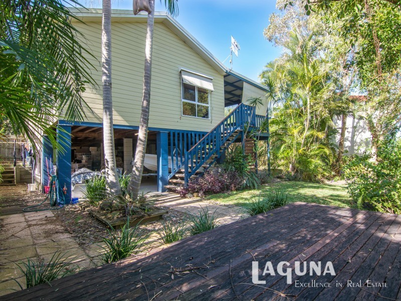 3 Southern Cross Parade, Sunrise Beach QLD 4567