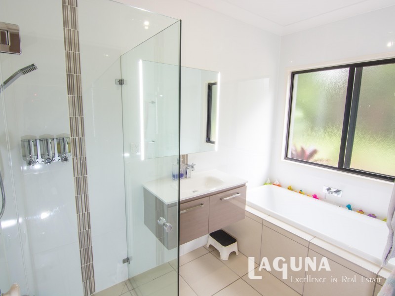 12  Tea Tree Lane, Tinbeerwah QLD 4563